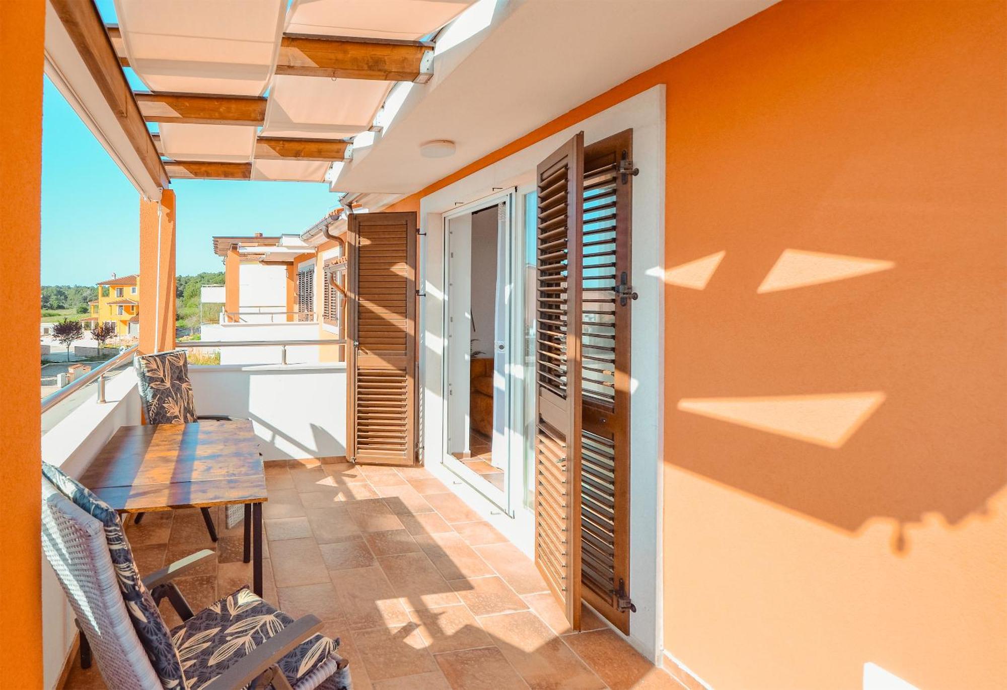 Apartment Dertil Premantura Exterior photo
